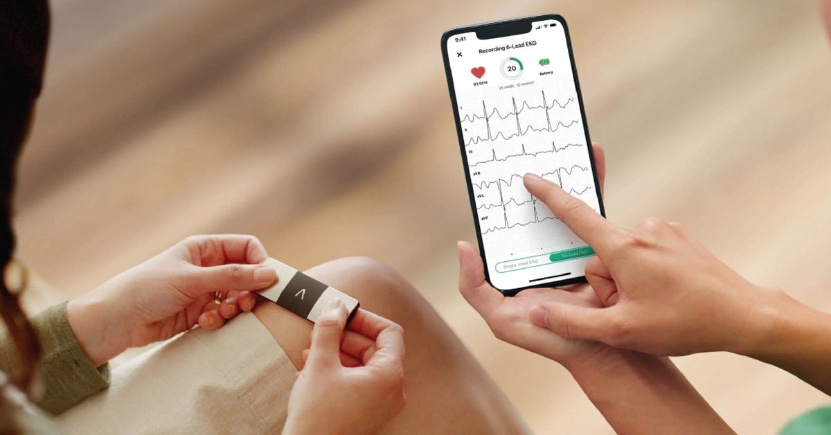 AliveCor KardiaMobile 6L Personal EKG Monitor, Black - KM-6L-E