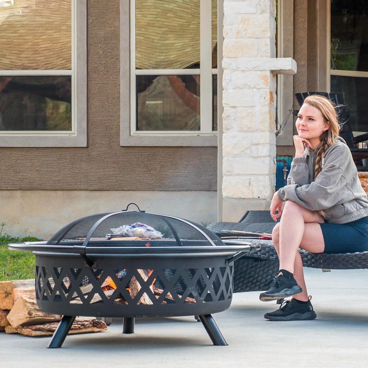SUNCREAT 42 Inch Star Pattern Wood Burning Patio Fire Pit With Mesh Spark Screen And Poker, Black